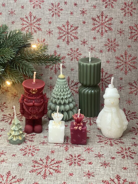 ZIEMASSVĒTKU SVECES